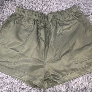 Women’s shorts